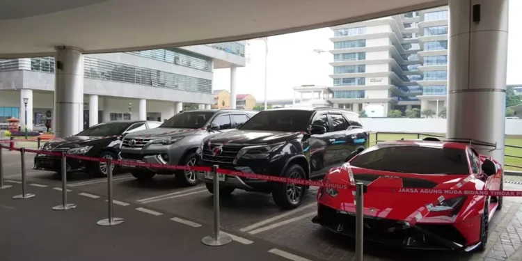 Kasus Korupsi IUP PT QSS, Kejagung Sita Lamborghini hingga Emas