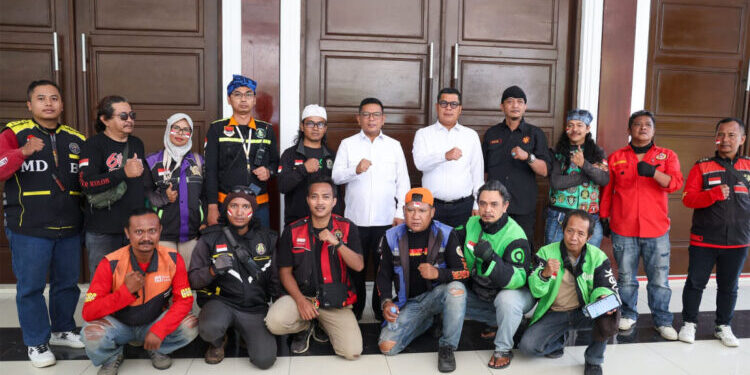 Andra Soni Janji Selesaikan Keluhan Ojol Banten, dari Parkir Gratis hingga Jaminan Kesehatan