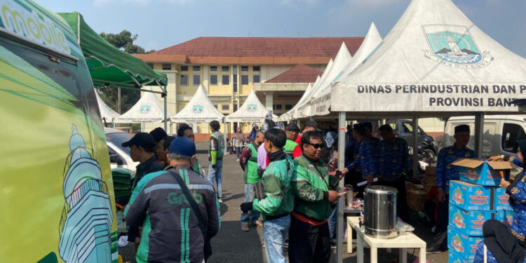 Pemprov Banten Gelar Pasar Murah Khusus Pengemudi Ojol