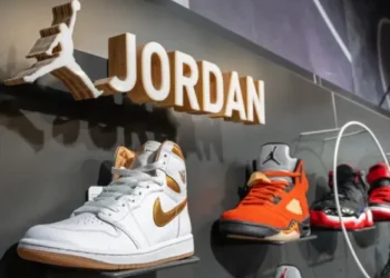 Analisis Dinamika Pasar dan Strategi Pengembangan Bisnis Resale Nike Air Jordan