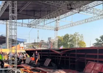 Tribun VIP GOR Satria Roboh: 90 Penonton Jadi Korban, Ibu Hamil 8 Bulan Dipastikan Selamat