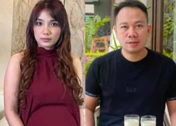 Vicky Prasetyo Pamer Bukti Transfer, Bantah Tuduhan Telantarkan Istri Siri
