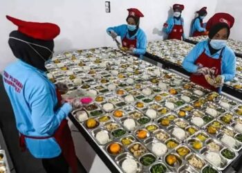 MK Larang Dana Pendidikan untuk MBG, Pakar Sebut Tata Kelola Anggaran Masih Amburadul