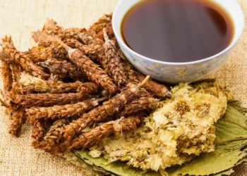 Namanya Liang Teh, Tapi Ternyata Bukan Teh! Ini Asal-usul Minuman Herbal Ini