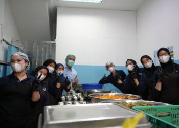 BGN Pantau Dapur MBG Pukul 02.00 Lewat Zoom, Pengawas Gizi Wajib Siaga