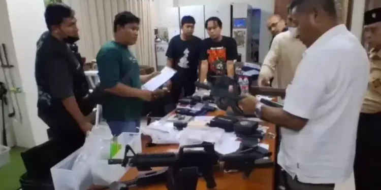 Kronologi Penemuan 995 Senjata hingga Narkoba di Sekolah Swasta Jaksel, Berawal dari Ruangan Terkunci