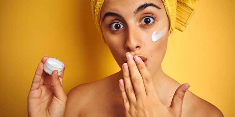 Skincare Tak Kunjung Beri Hasil? Ini 7 Kesalahan yang Harus Dihindari
