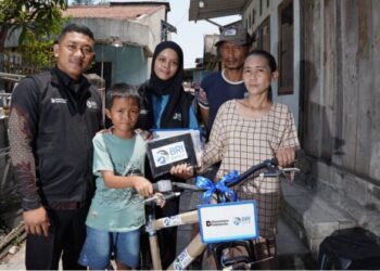 BRI Peduli Wujudkan Mimpi Kecil Mahesa, Temani Langkahnya Menuju Cita-Cita dengan Bantuan Sepeda