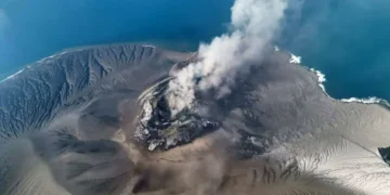 Erupsi Menerus Gunung Anak Krakatau Berakhir, Status Masih Siaga III