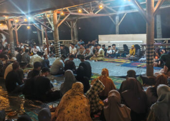 Doa Bersama Digelar di Dermaga Marina Carita, 5 Jurnalis dan 3 Kru Kapal Hilang di Selat Sunda Masih Dicari