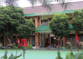 Kisruh Yayasan, Murid TKIP-SDIP Pamulang Berbondong-bondong Pindah Sekolah ke Madrasah Pembangunan UIN Jakarta