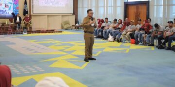 Pilar Saga Minta 54 Lurah Tangsel Jaga Integritas dan Profesional dalam Melayani