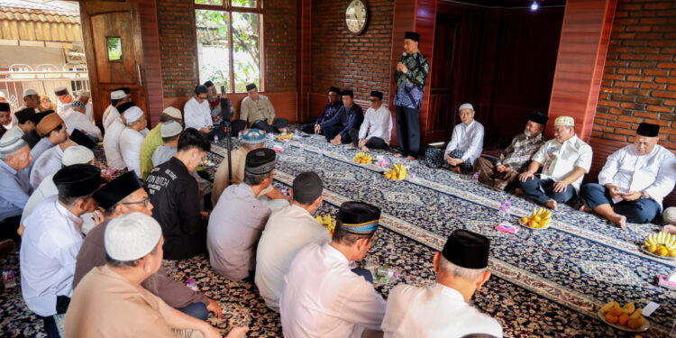 Di Tengah Ancaman Bencana, Wagub Banten Ajak Masyarakat Perbanyak Doa dan Muhasabah