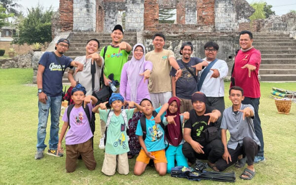 Anak-anak Banten Tampil di Si Bolang Trans7, Kenalkan Kuliner Khas Sate Bandeng