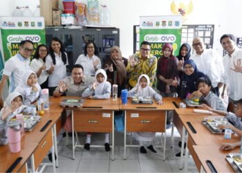 Beda dari Program MBG Biasa, Siswa SKhN 01 Tangsel Bisa Pilih Menu Lewat Aplikasi