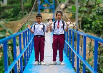 BRI Peduli Bangun Jembatan Gantung di Cianjur, Permudah Akses Sekolah dan Aktivitas Ekonomi Warga