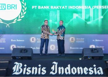 BRI Raih 2 Penghargaan di Bisnis Indonesia Financial Awards 2026, Direktur Utama Hery Gunardi Dinobatkan sebagai Best CEO Transformasi Ekosistem UMKM