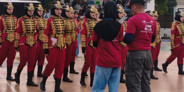 39 Tim Paskibra se-Jabodetabek Adu Kekompakan di SMPN 10 Tangsel