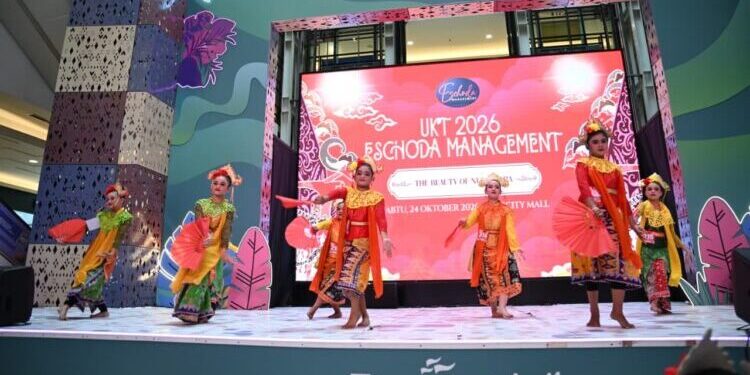 Kemilau Budaya Nusantara Hiasi UKT 2026 Escoda Management di Tangcity Mall