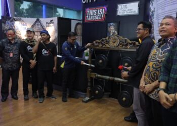 City Gallery Tangsel Pamerkan Lukisan Bertema Baduy, Pelajar Diajak Unjuk Kreativitas