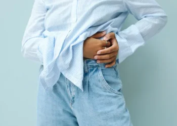 Sering Alami Asam Lambung Naik? Kenali Penyebab dan 5 Cara Mencegah GERD