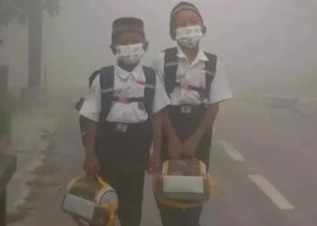 Kemenkes: Bukan Cuma Ganggu Pernapasan, Kabut Asap Karhutla Juga Bisa Picu Stres dan Kecemasan