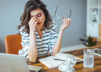Sering Mengantuk saat Siang Hari? Bisa Jadi Ini Tanda Tubuh Kekurangan Vitamin D