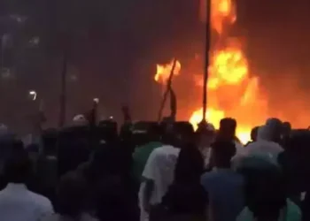 Tawuran di Stasiun Manggarai Kembali Pecah, Warung Dibakar